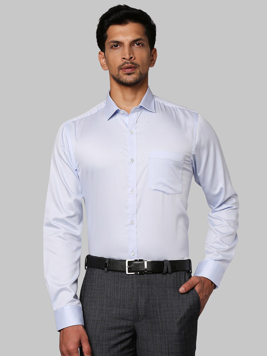 

Park Avenue Men Blue Slim Fit Formal Shirt
