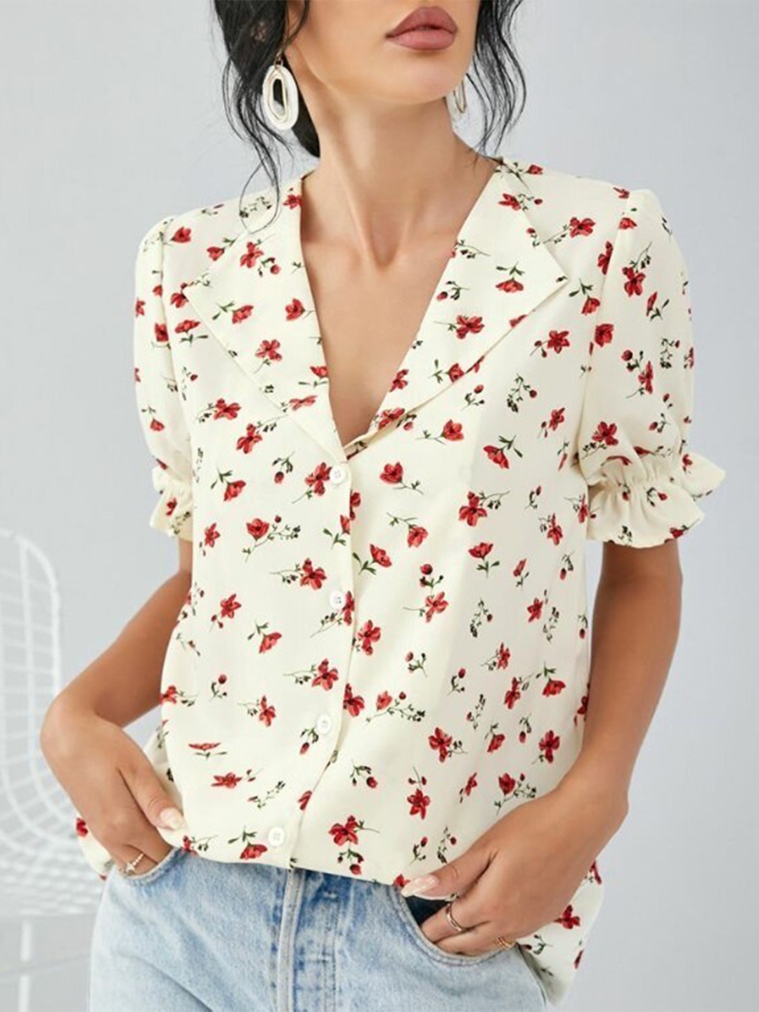

La Aimee White Floral Print Top