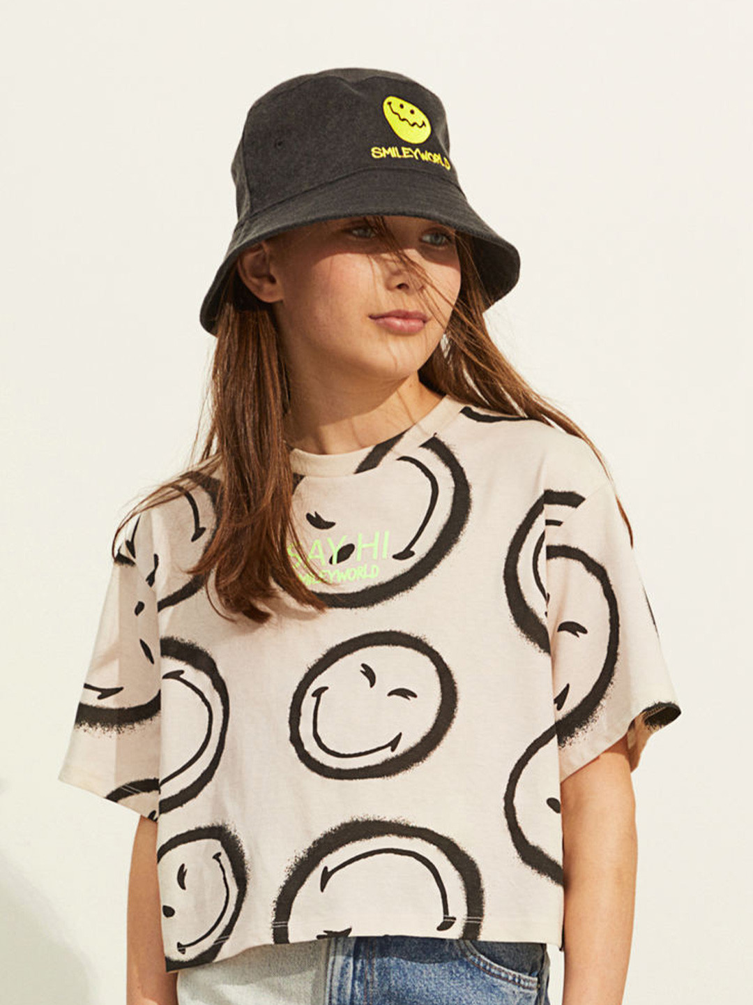 

H&M Grey Cropped Printed T-Shirt