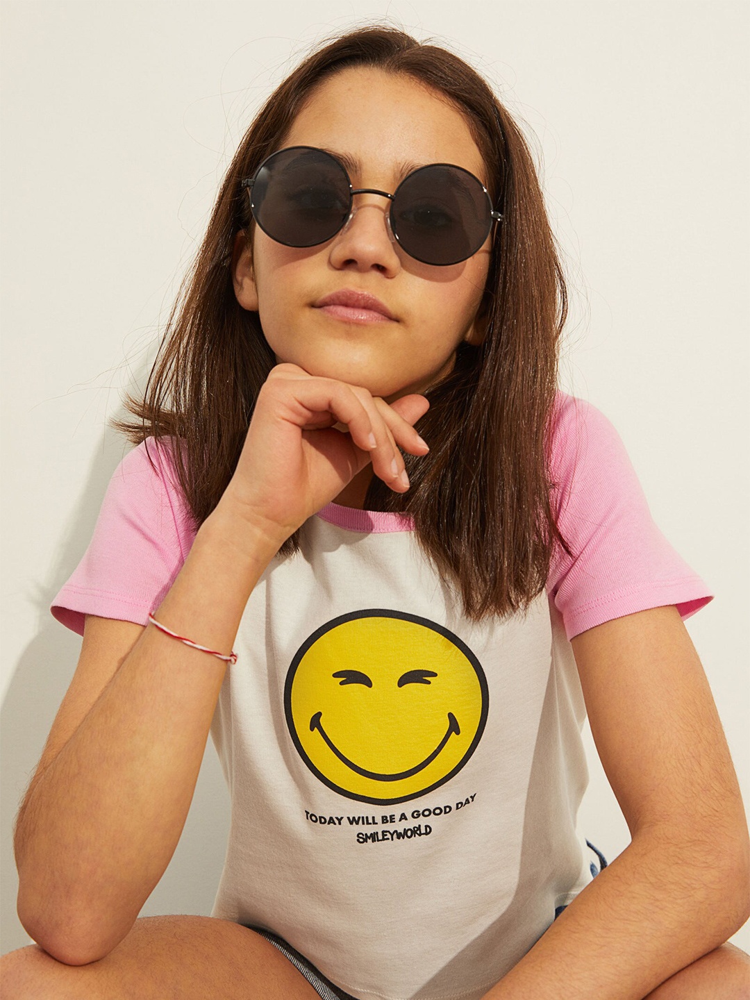 

H&M White Cropped Printed T-Shirt