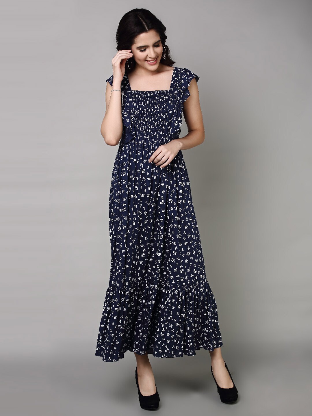 

aturabi Women Navy Blue Floral Printed Maxi Dress