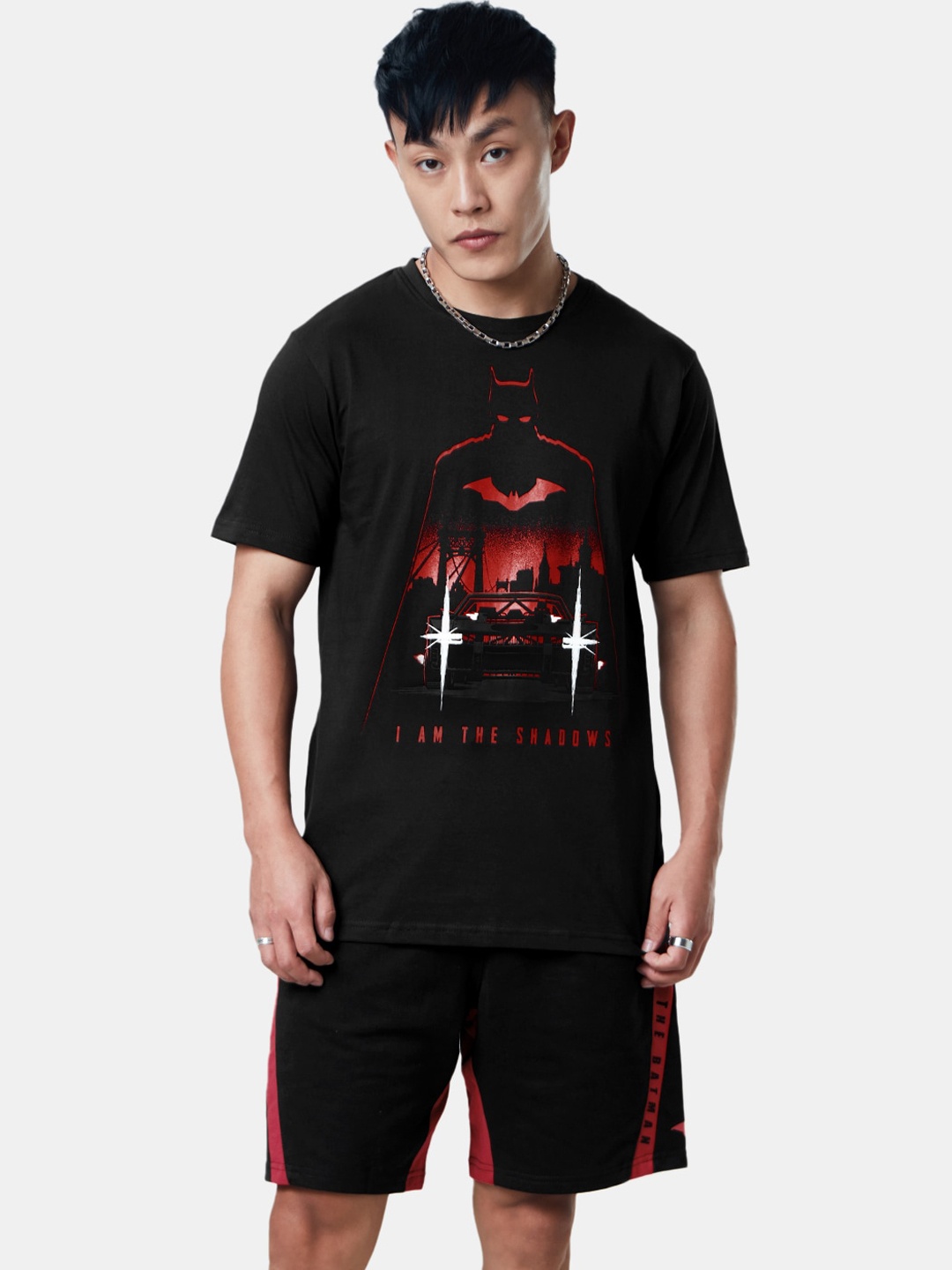 

The Souled Store Men Black & Red Batman Printed T-Shirt & Short Set