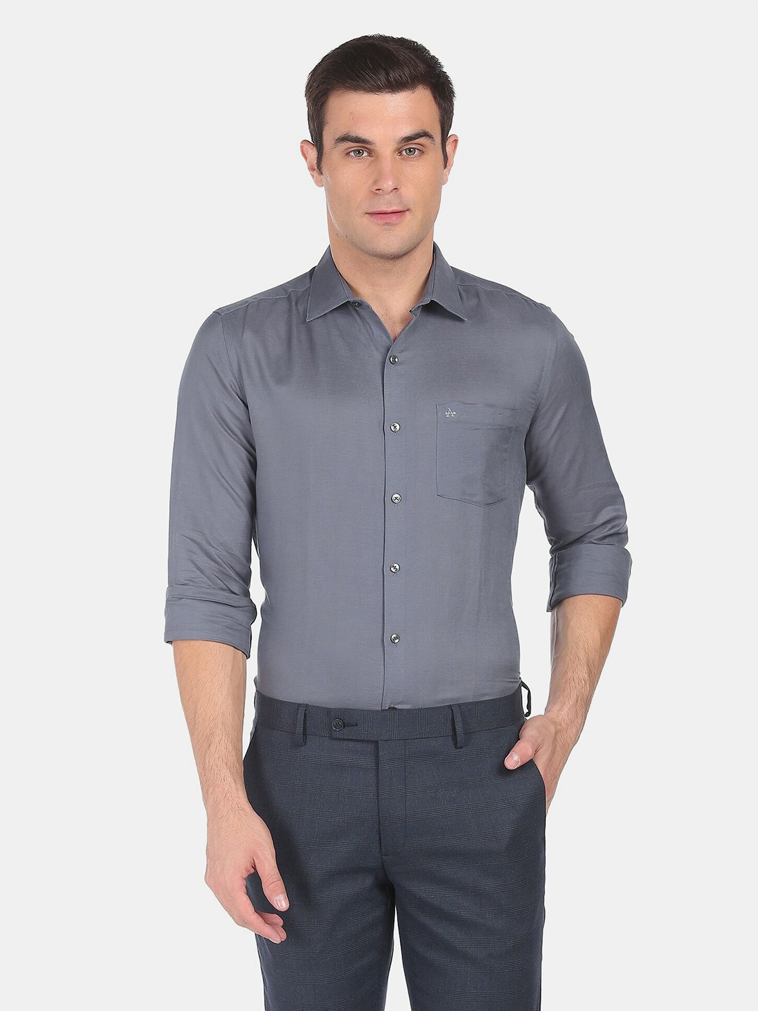 

Arrow Men's Grey Spread Collar Solid Formal Shirt