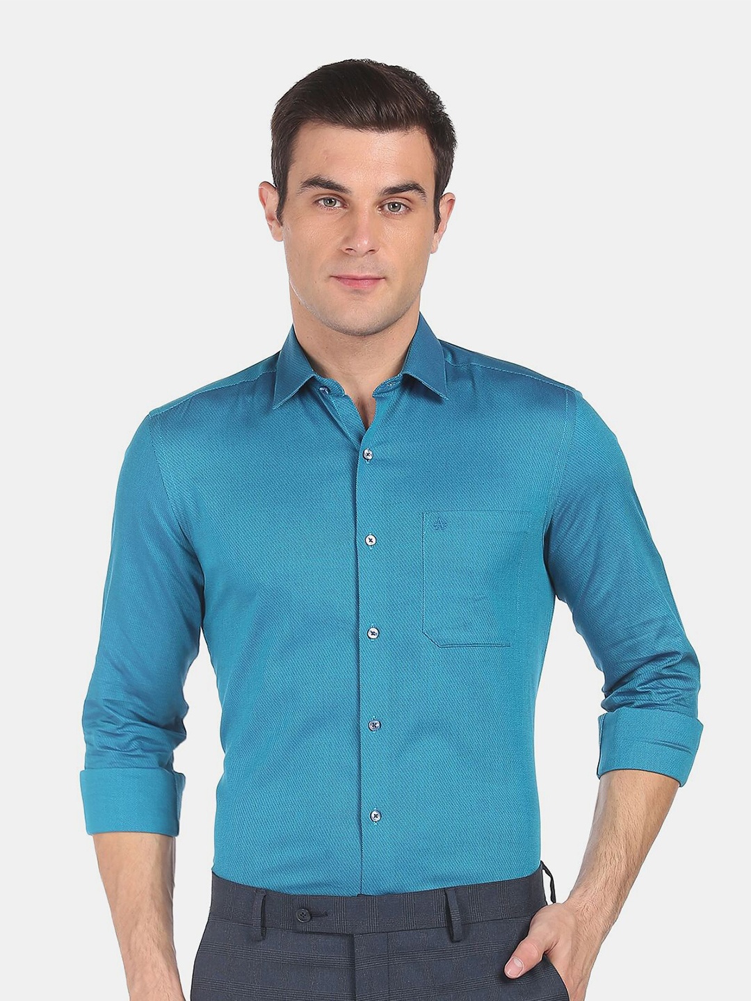 

Arrow Men Blue Slim Fit Full Sleeve Spread Collar Casual Shirt