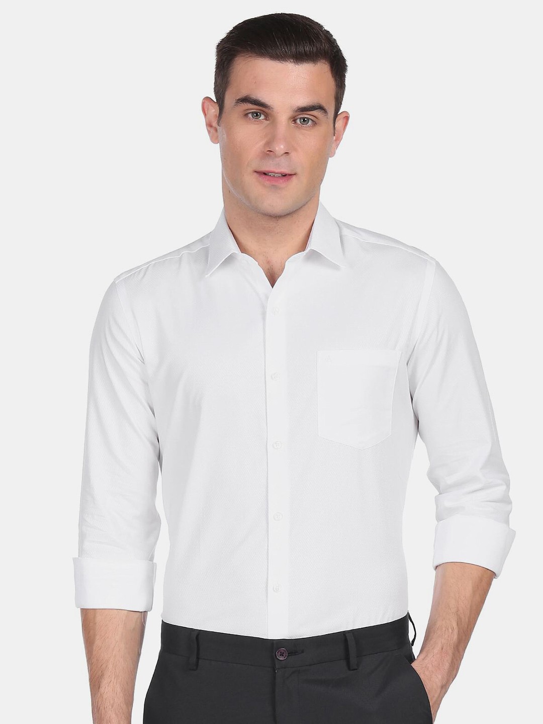 

Arrow Men White Slim Fit Casual Shirt