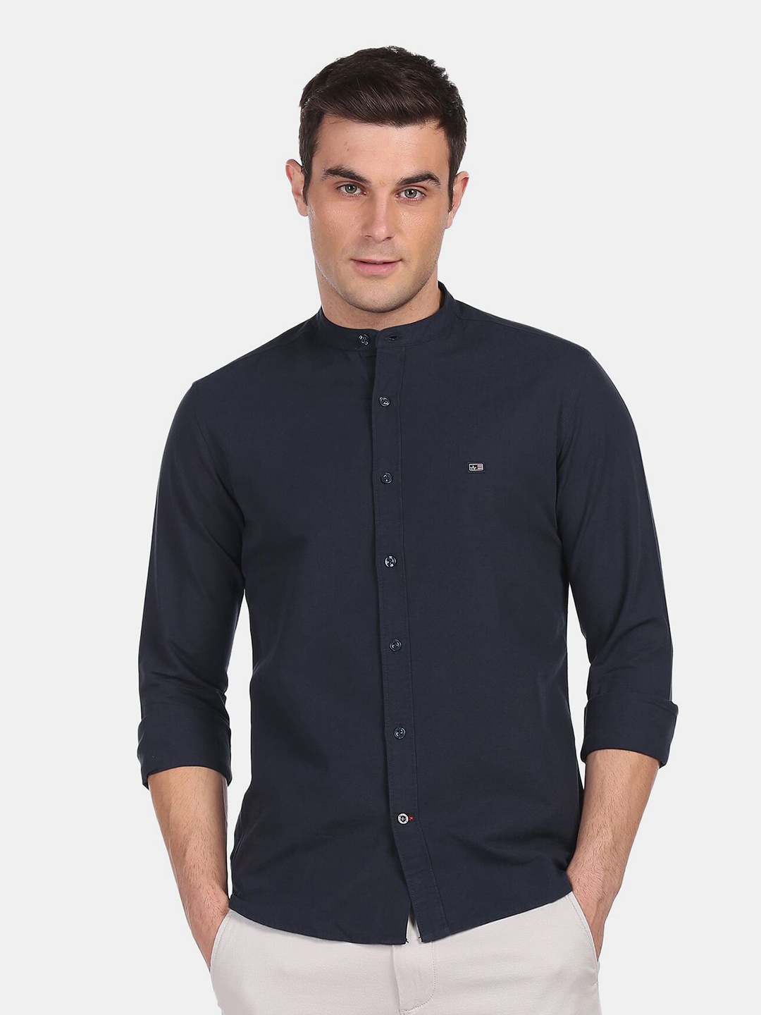 

Arrow Sport Men Blue Solid Opaque Slim Fit Casual Shirt
