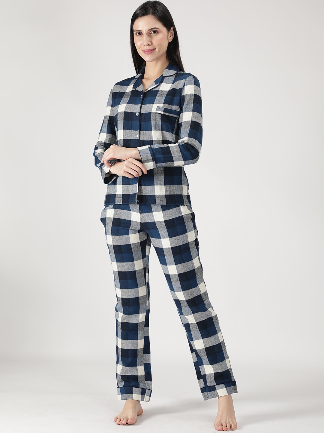 

DUSK ATTIRE Women Navy Blue & White Checked Cotton Night suit