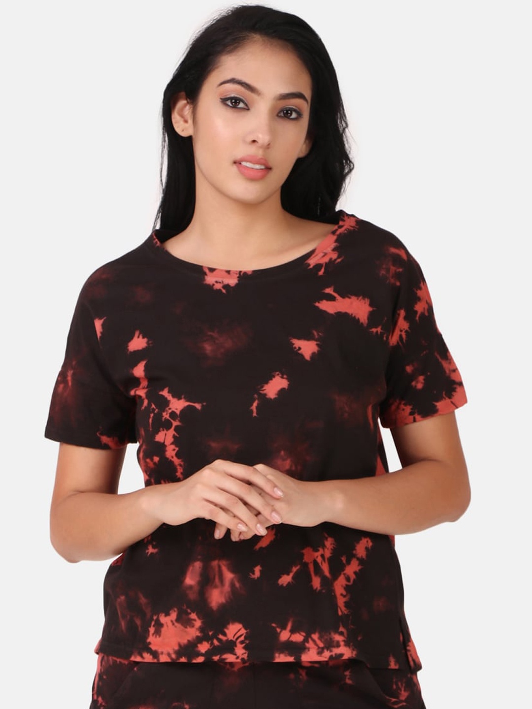 

Masha Women Red Printed Night suit