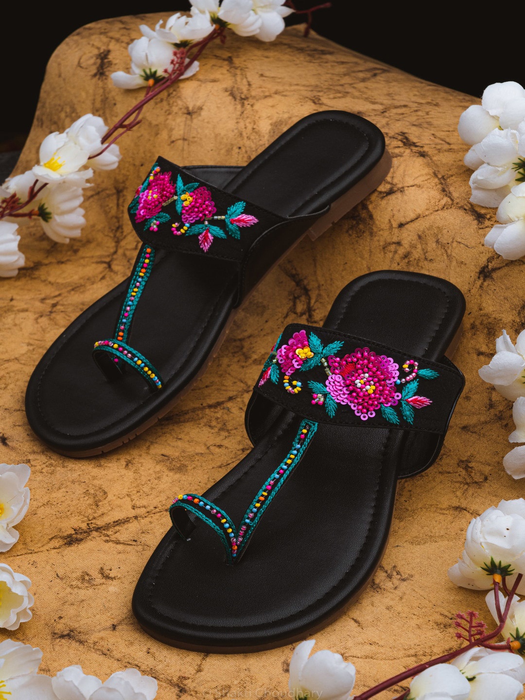 

NR By Nidhi Rathi Women Black Ethnic Flats