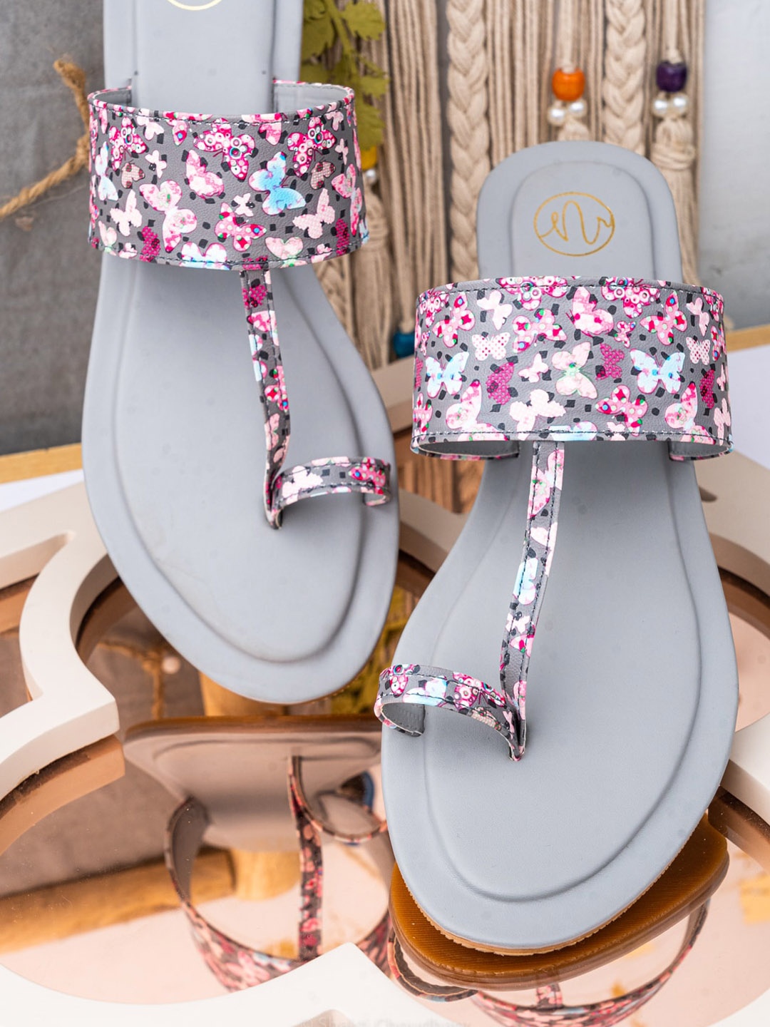 

NR By Nidhi Rathi Women Grey Printed Flats