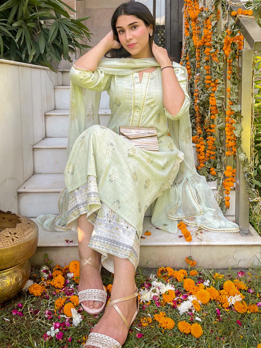 

Libas Women Green Floral Printed Kurta with Palazzos & With Dupatta