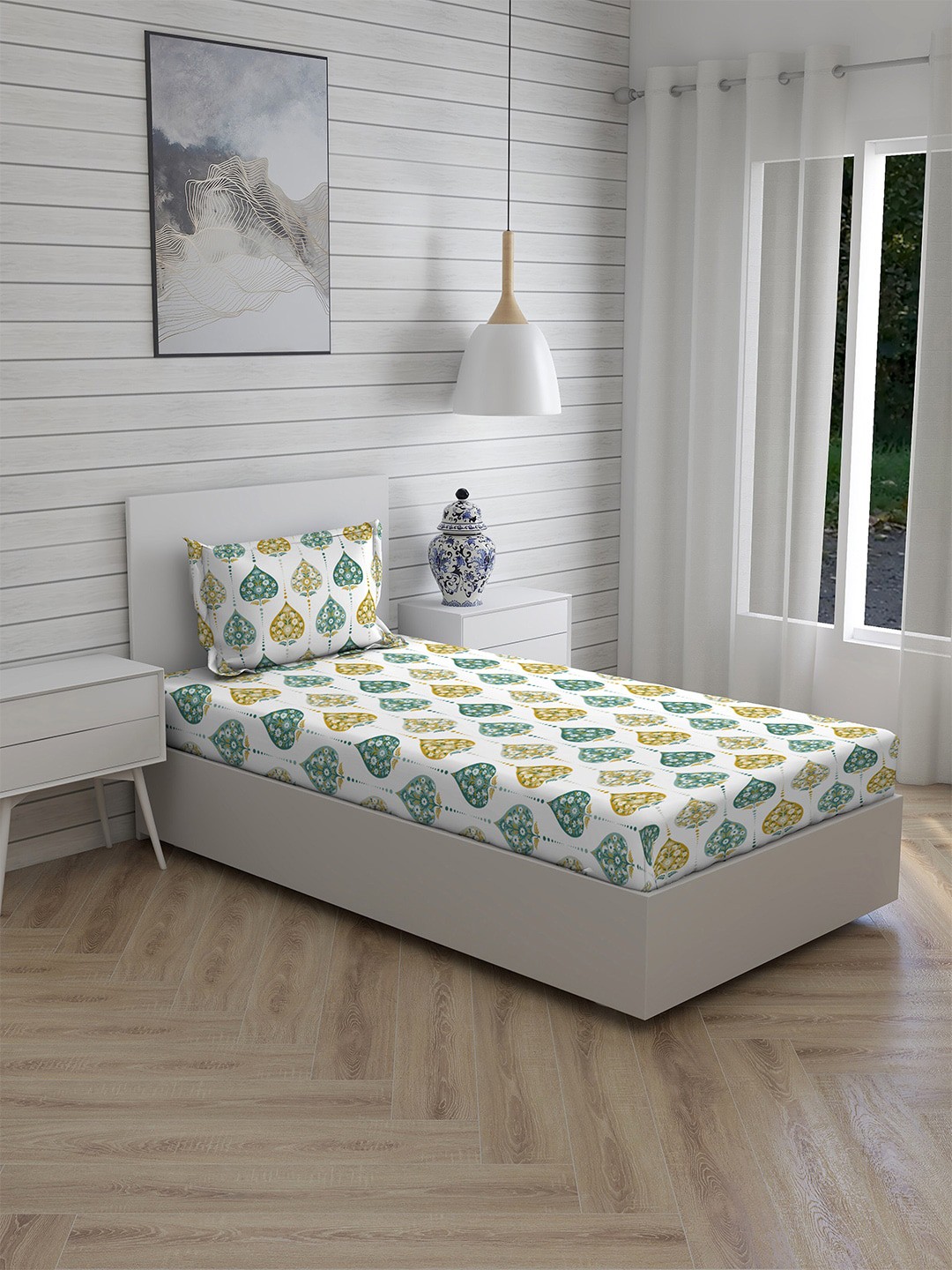 

Layers Green & Mustard Ethnic Motifs 144 TC Single Bedsheet with 1 Pillow Covers