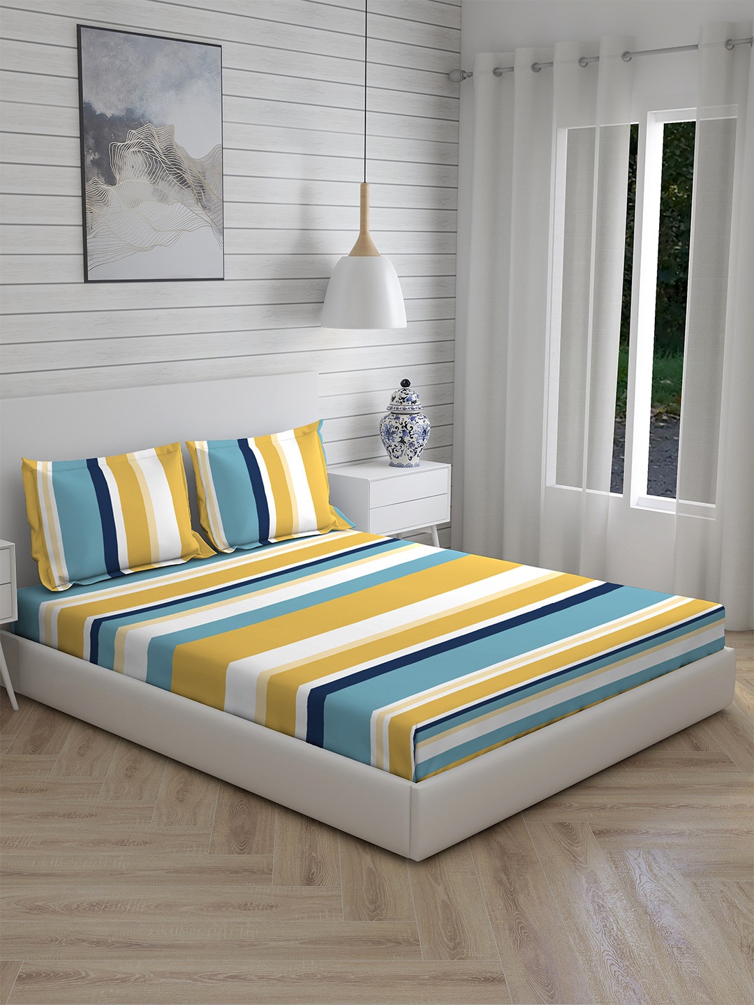 

Layers Adults Multicolored 100% Cotton 146 TC Double Bedsheet with 2 pillow covers, Multi