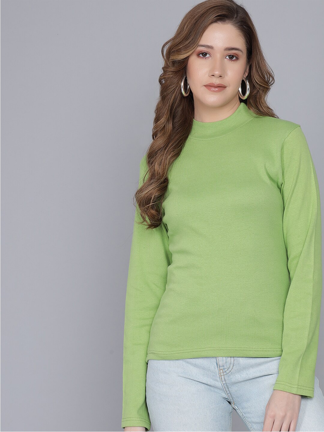 

Q-rious Green Solid Casual Full Sleeve Top