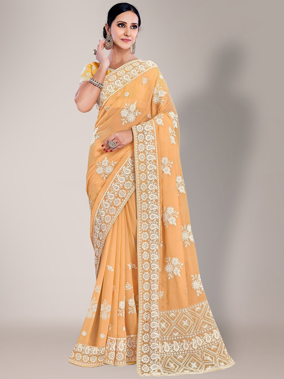 

HRITIKA Mustard & White Floral Chikankari Saree