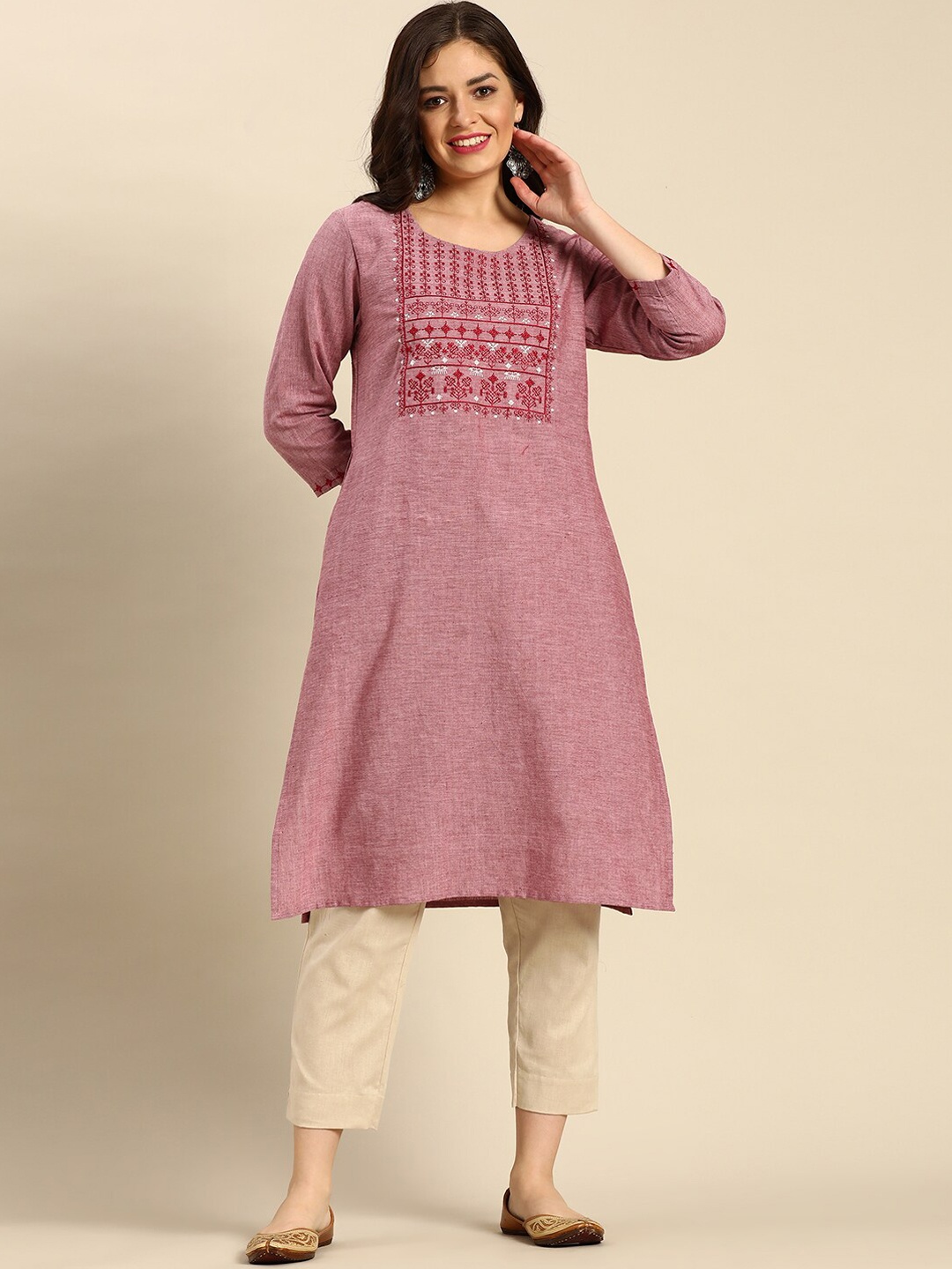 

FLAVIDO Women Purple Ethnic Motifs Embroidered Thread Work Kurta