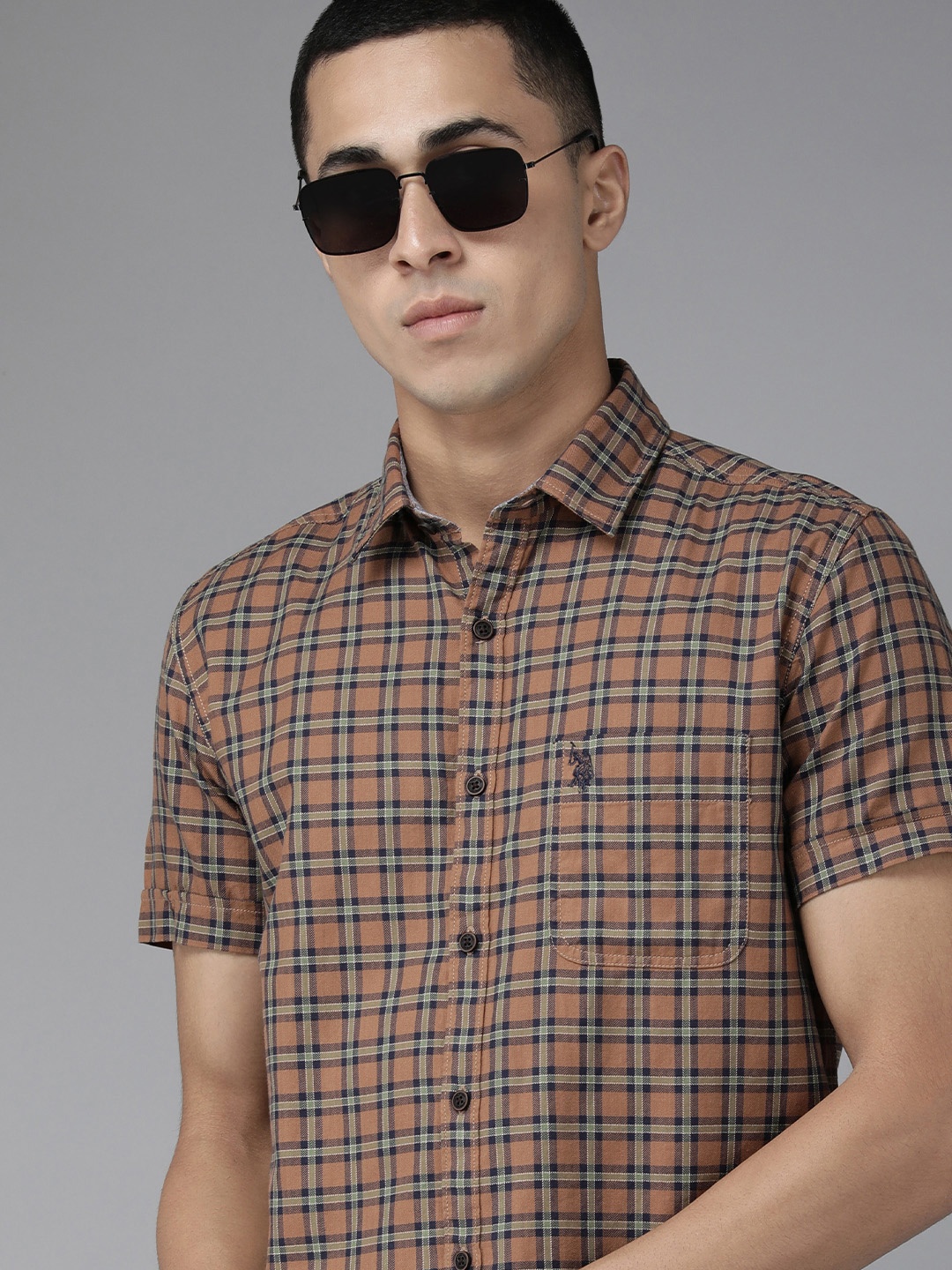

U S Polo Assn Denim Co Men Camel Brown And Navy Blue Slim Fit Checked Pure Cotton Shirt