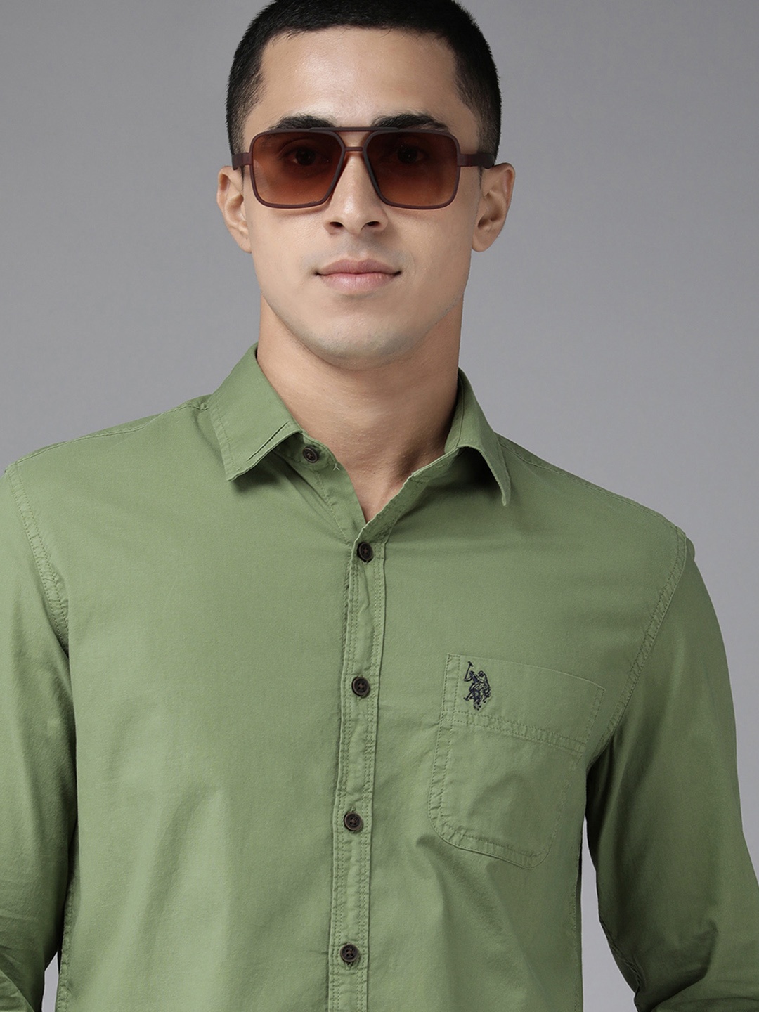 

U S Polo Assn Denim Co Men Olive Green Solid Slim Fit Pure Cotton Casual Shirt