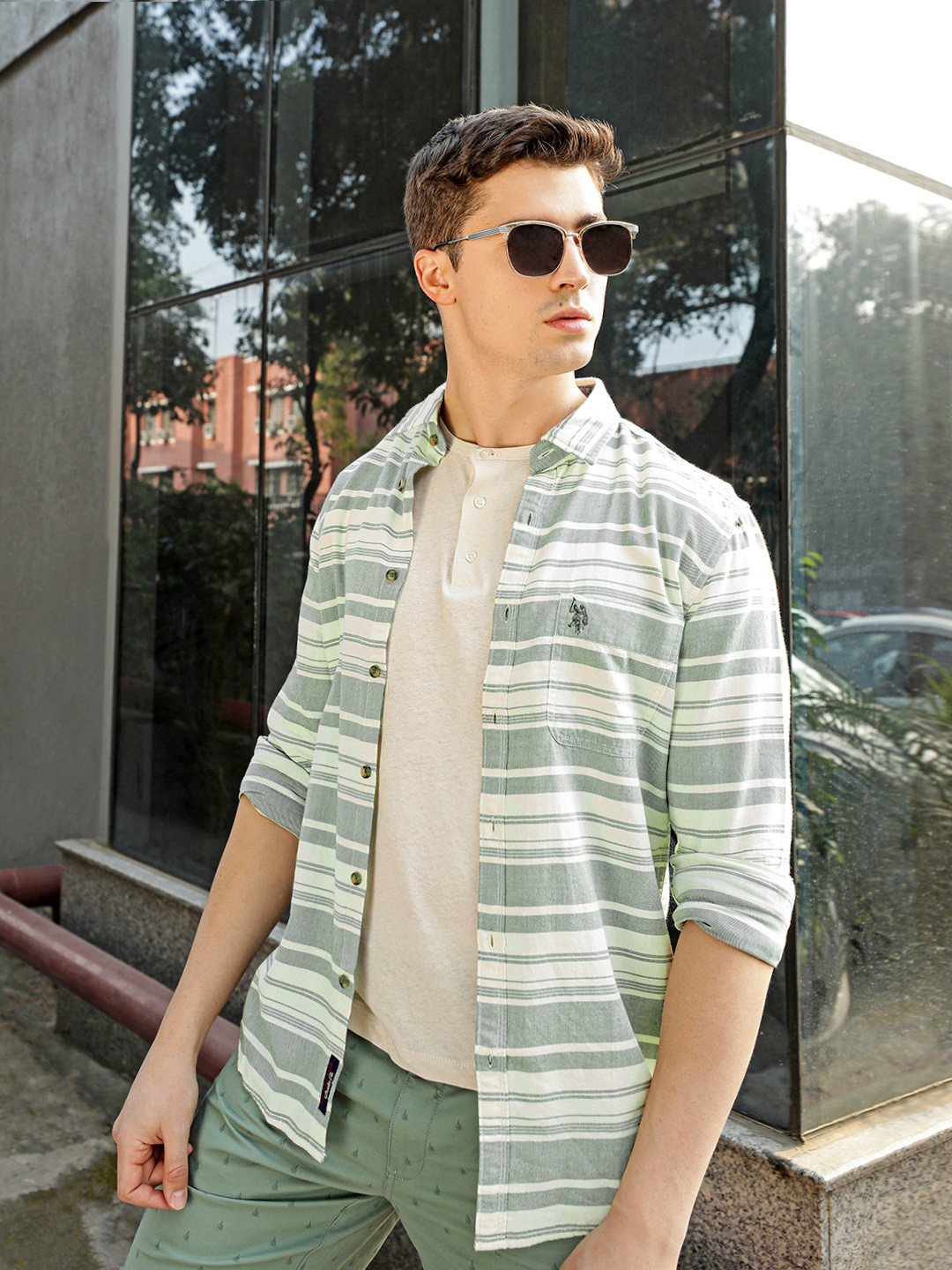 

U.S. Polo Assn. Denim Co. Men Off White Slim Fit Multi Stripes Opaque Pure Cotton Shirt