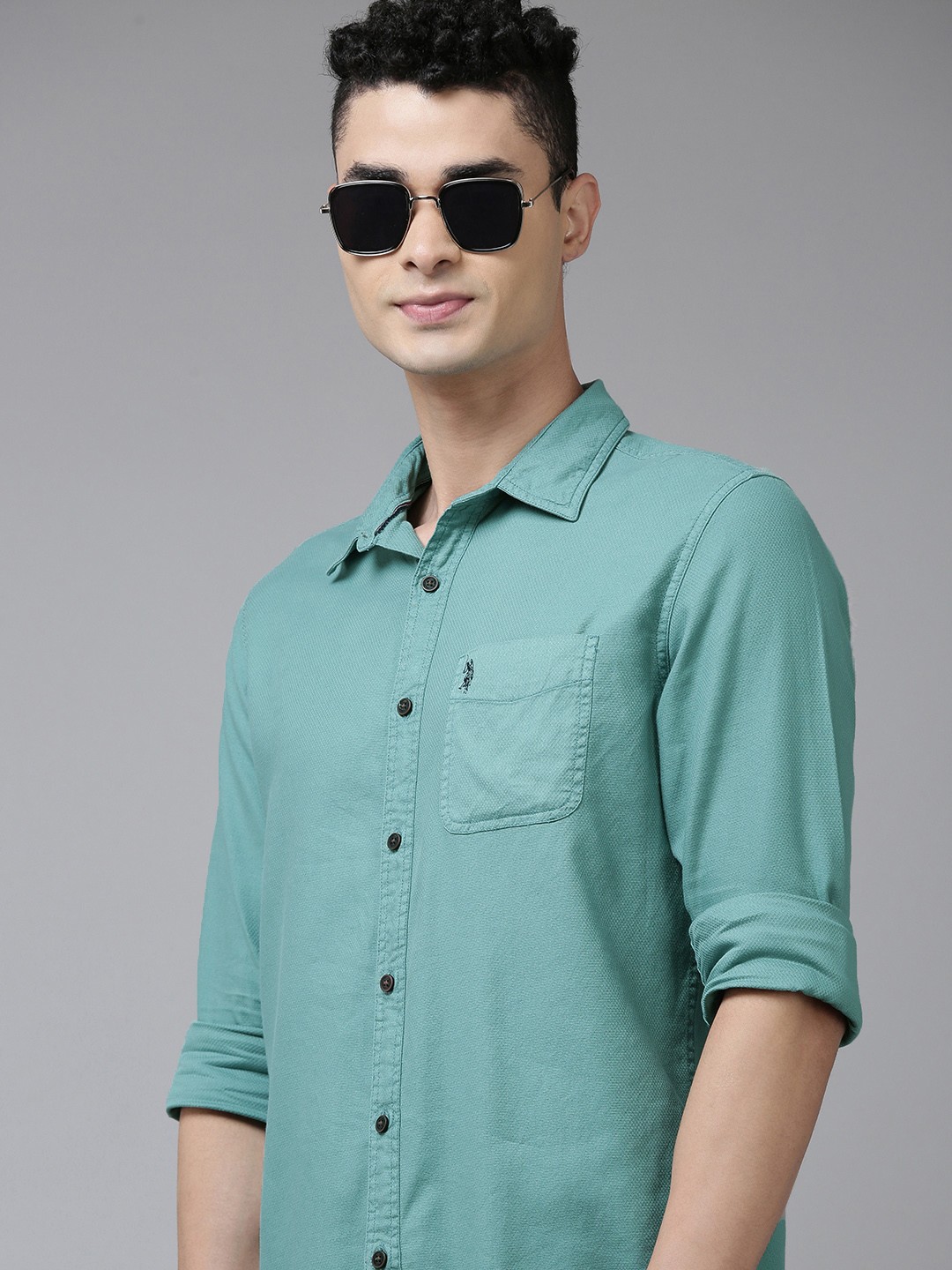 

U.S. Polo Assn. Denim Co. Men Green Solid Slim Fit Pure Cotton Casual Shirt