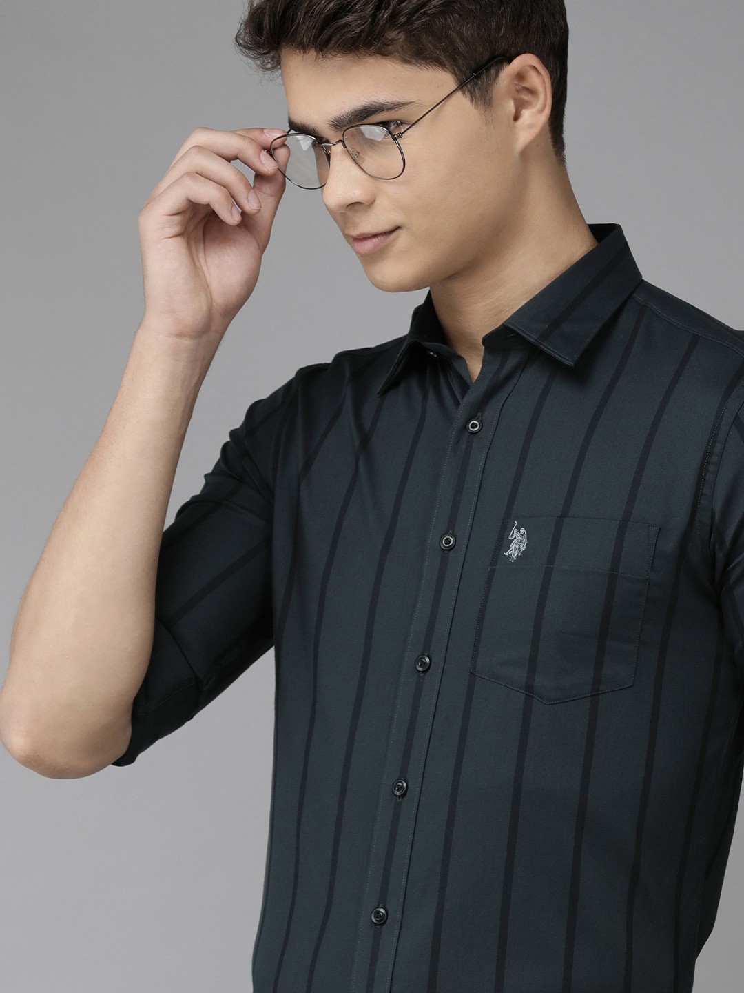 

U S Polo Assn Men Navy Blue Striped Pure Cotton Casual Shirt