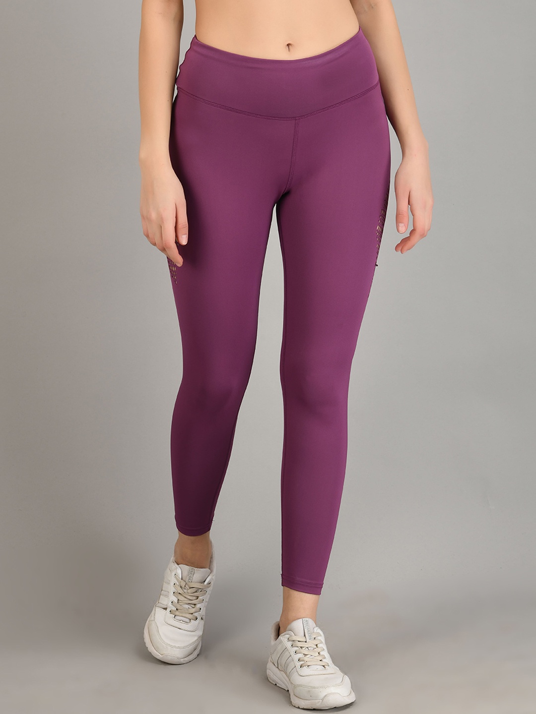 

FITLETHICS Women Purple Solid Tights