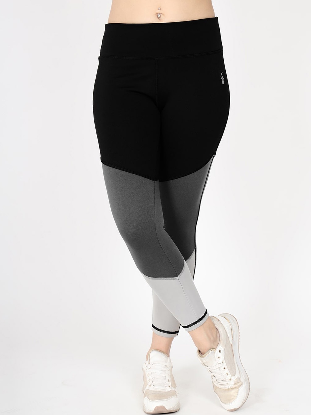 

FITLETHICS Women Black & Grey Colourblocked Training Tights