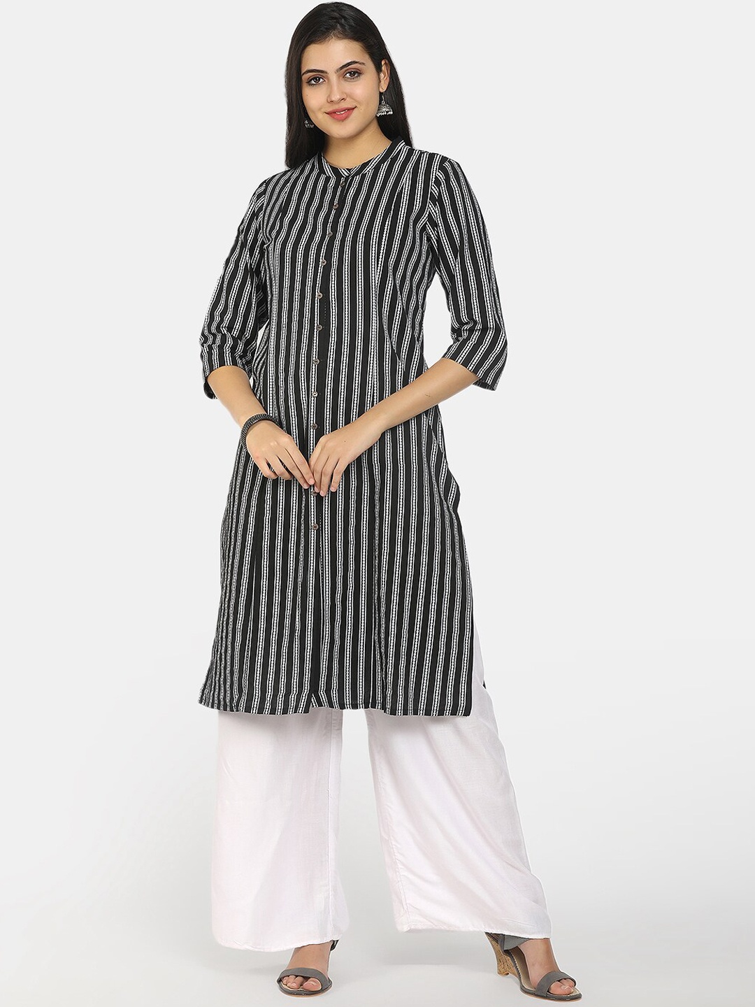 

V-Mart Women Black & White Striped Kurta