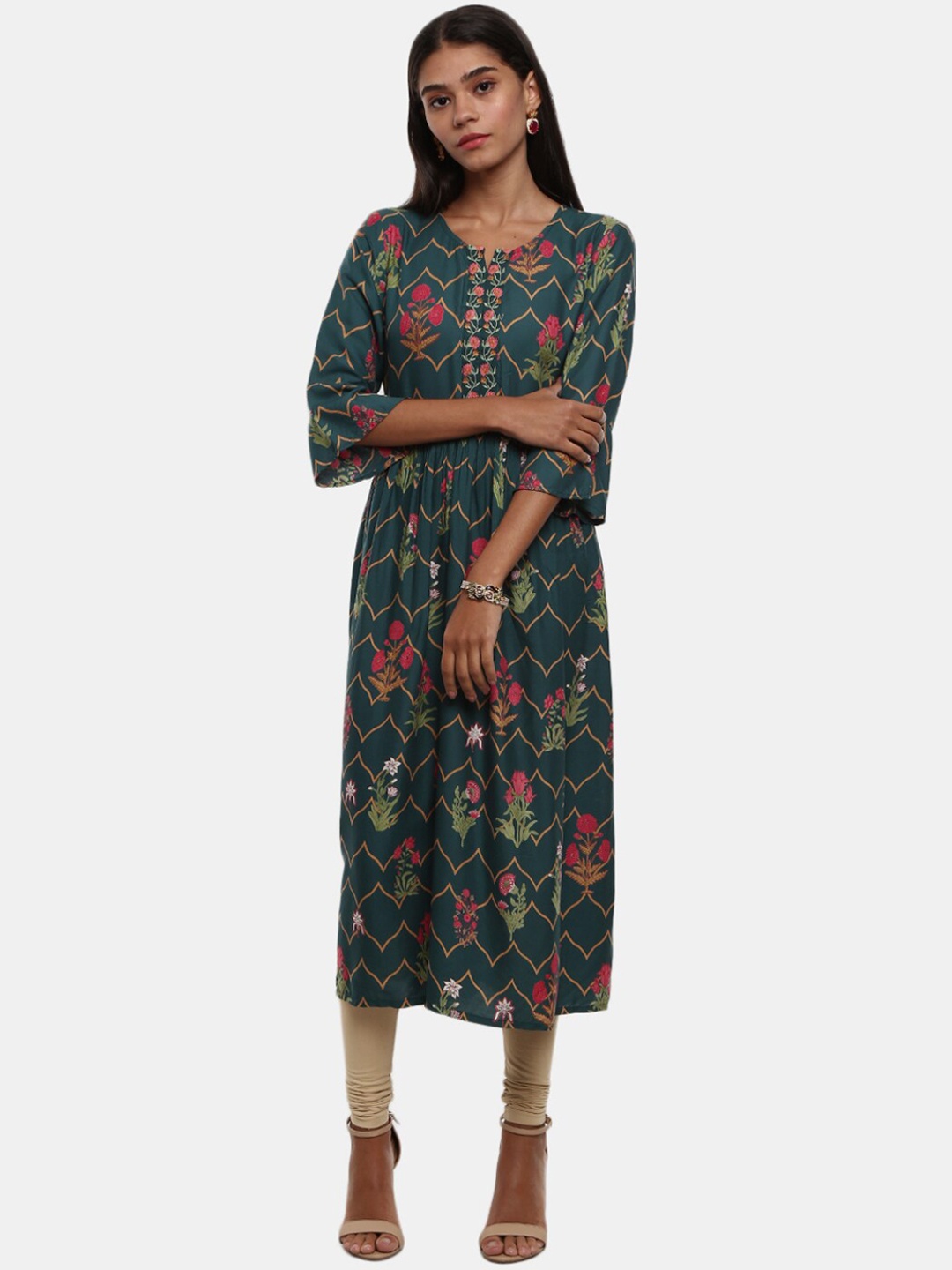 

V-Mart Women Green Floral Printed Thread Work Anarkali Kurta