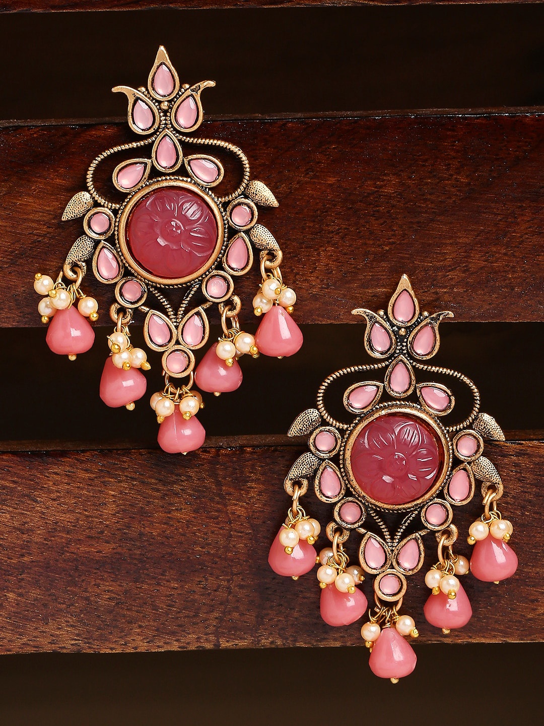 

OOMPH Pink Floral Drop Earrings