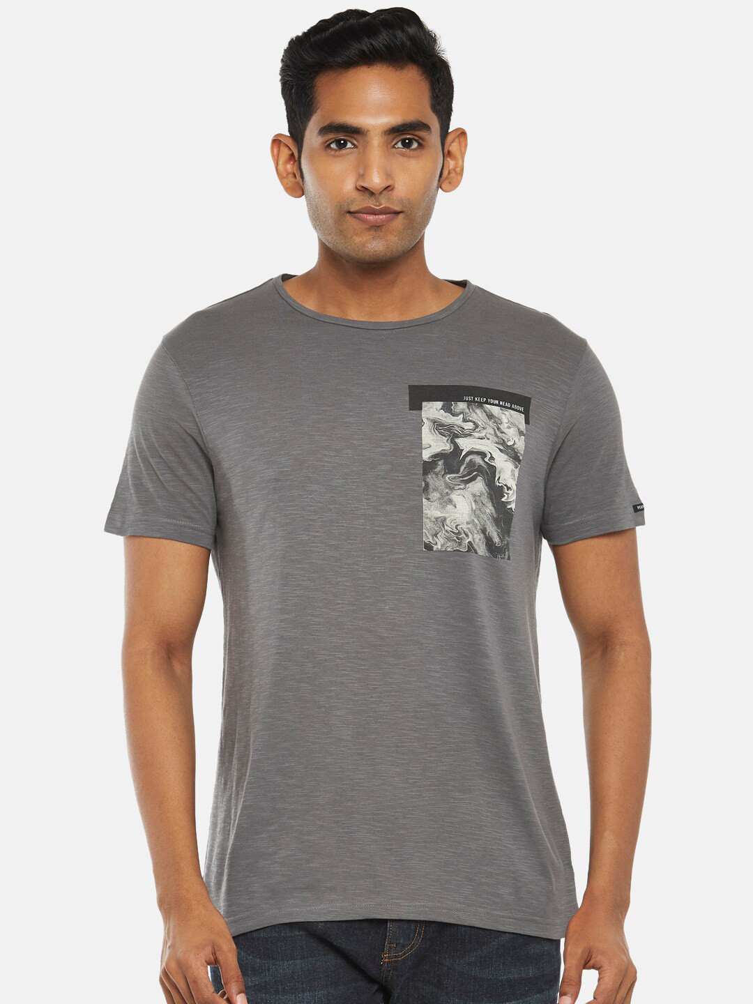 

People Men Grey Printed Slim Fit T-shirt