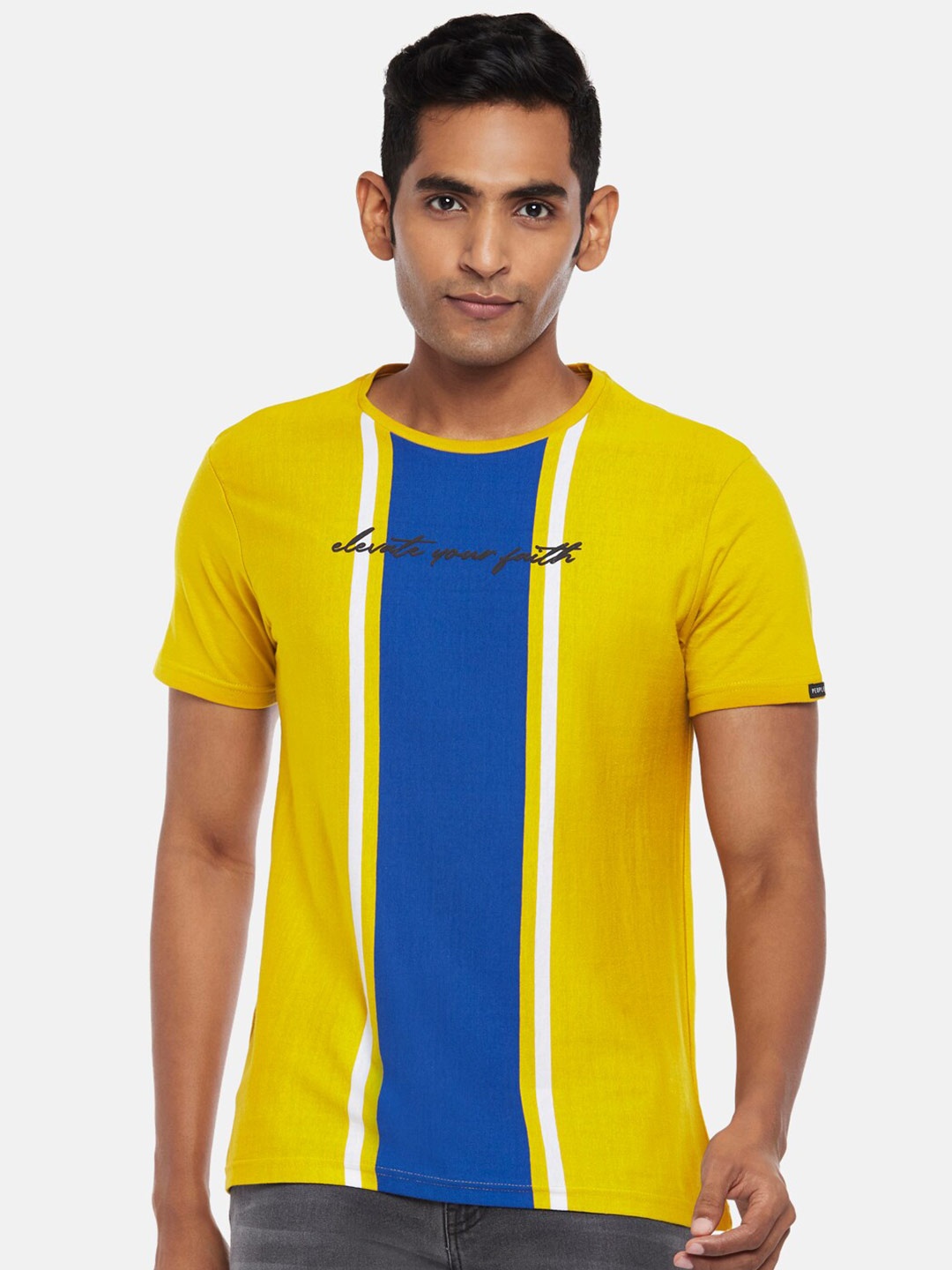 

People Men Mustard Yellow Colourblocked Slim Fit T-shirt