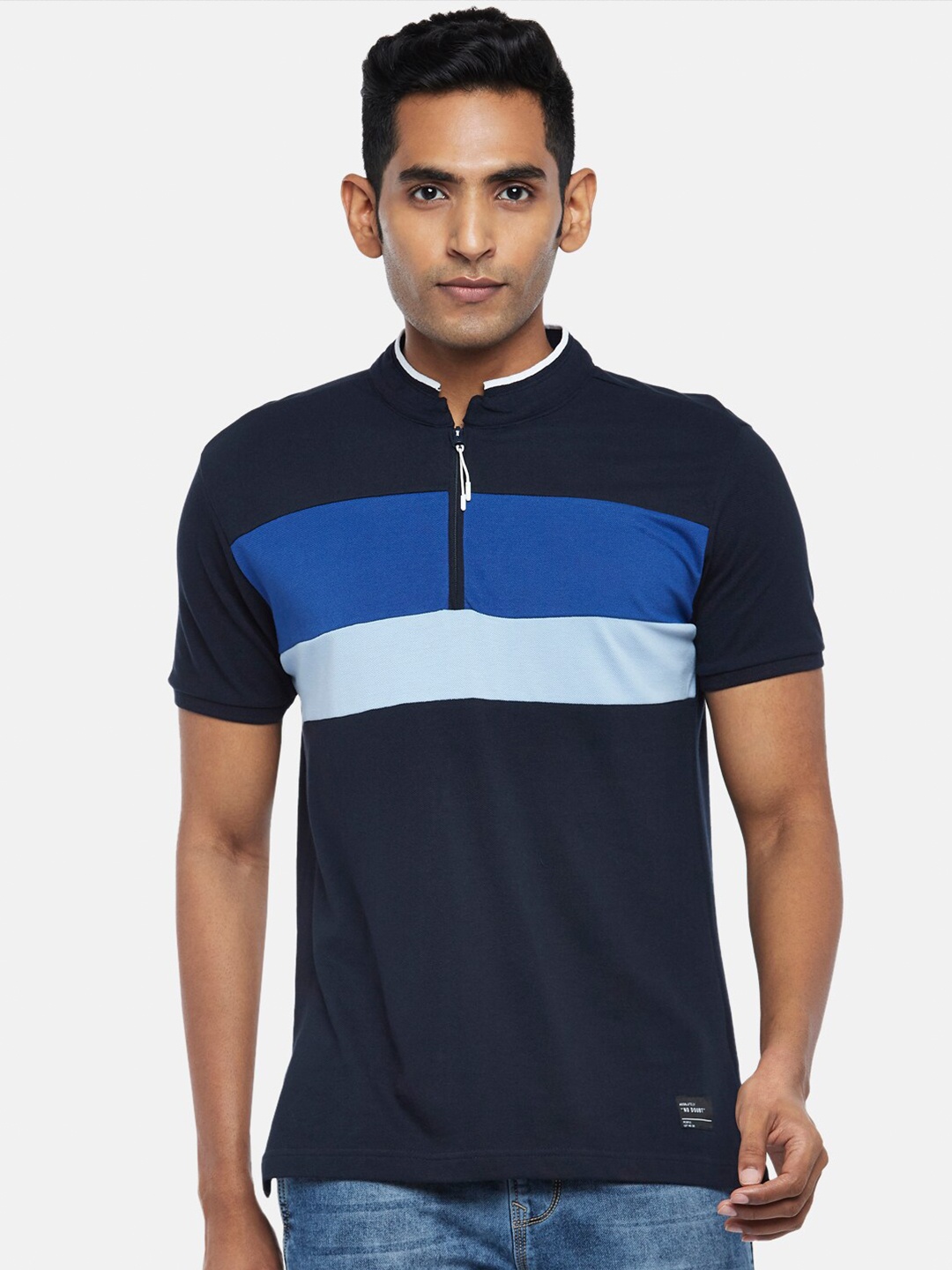 

People Men Navy Blue & Blue Colourblocked Mandarin Collar Slim Fit T-shirt