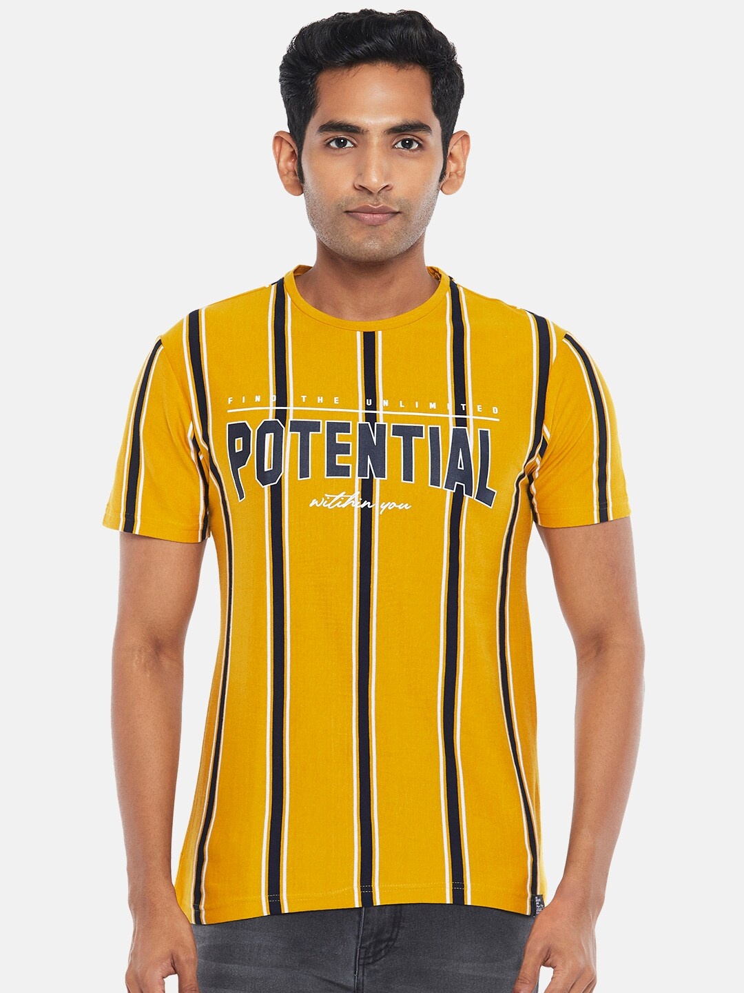 

People Men Mustard Yellow Striped Slim Fit T-shirt