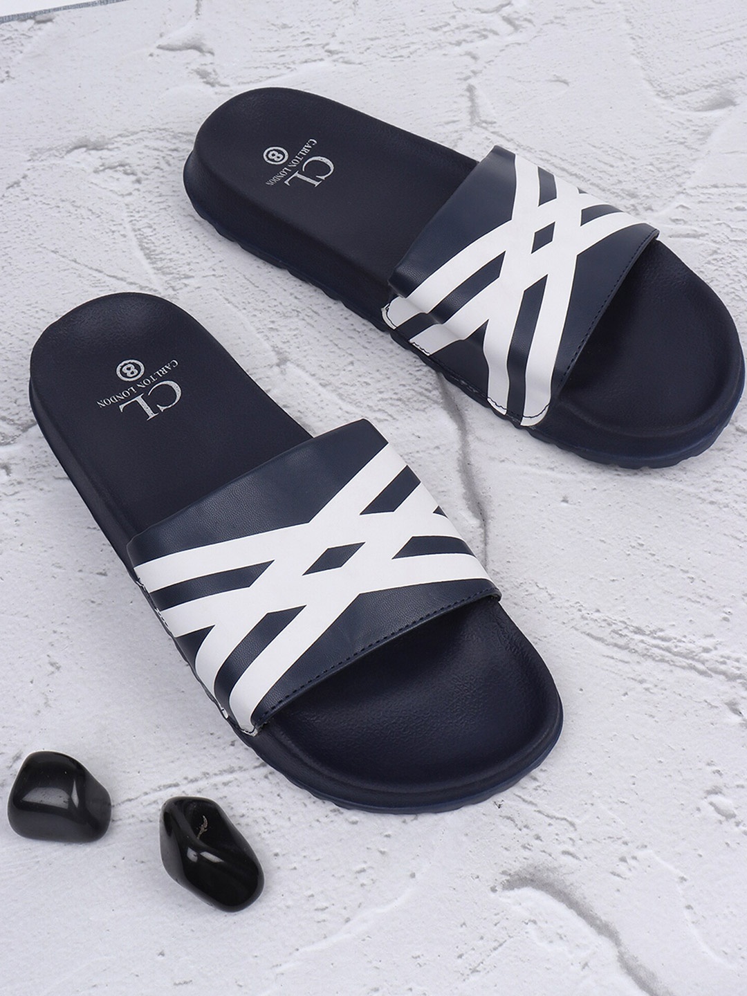 

Carlton London Men Navy Blue & White Printed Sliders