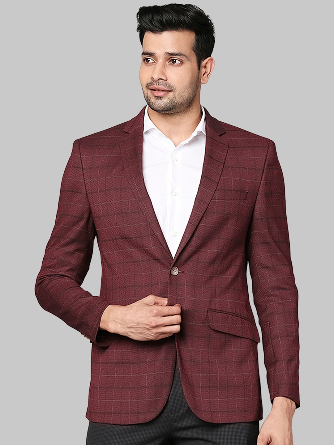 

Park Avenue Men Red Checked Single-Breasted Super Slim-Fit Blazers