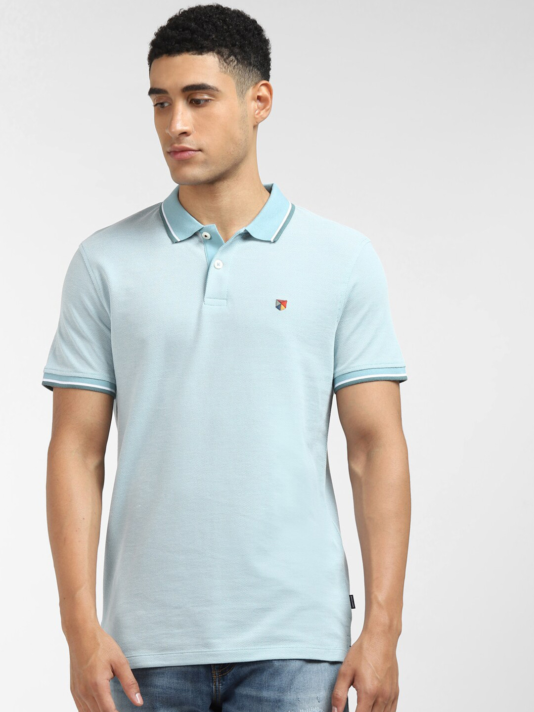 

Jack & Jones Men Blue Polo Collar Raw Edge T-shirt