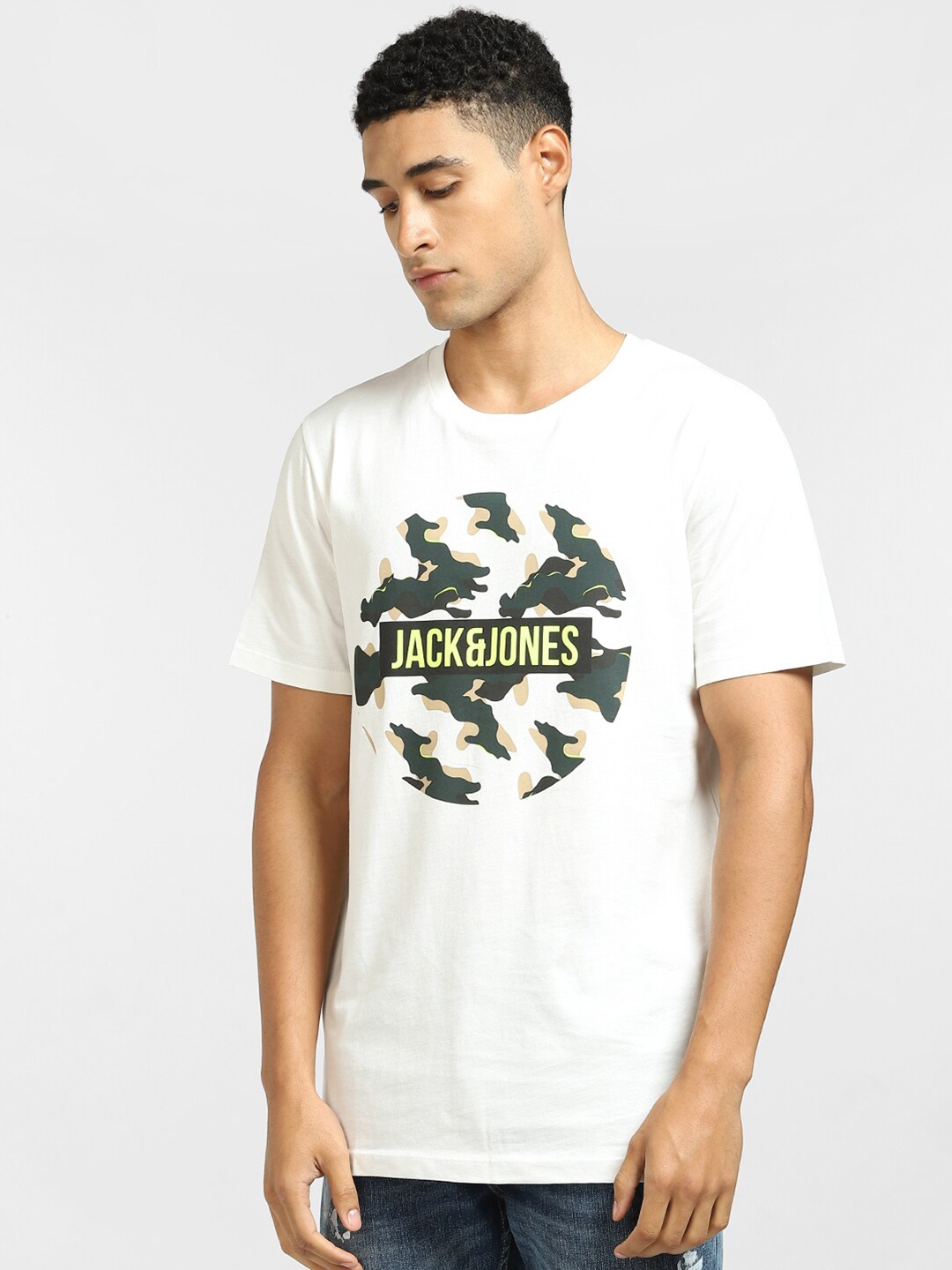 

Jack & Jones Men White & Grey Typography Printed T-shirt