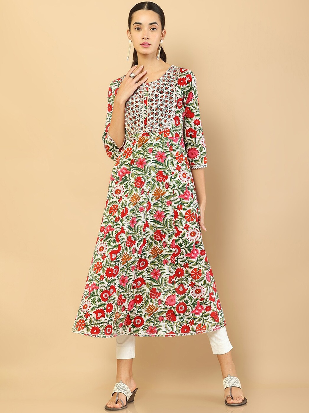 

Soch Women Off White & Red Floral Printed Floral Anarkali Kurta