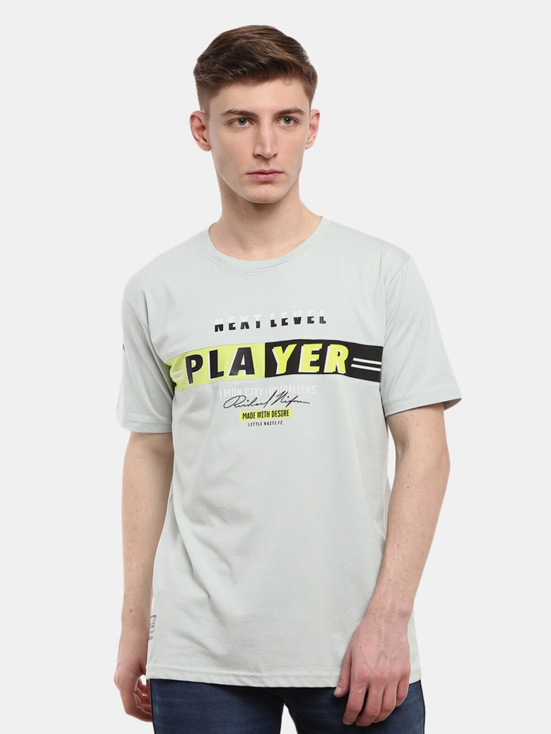

V-Mart Men Grey Typography Printed Applique Slim Fit T-shirt