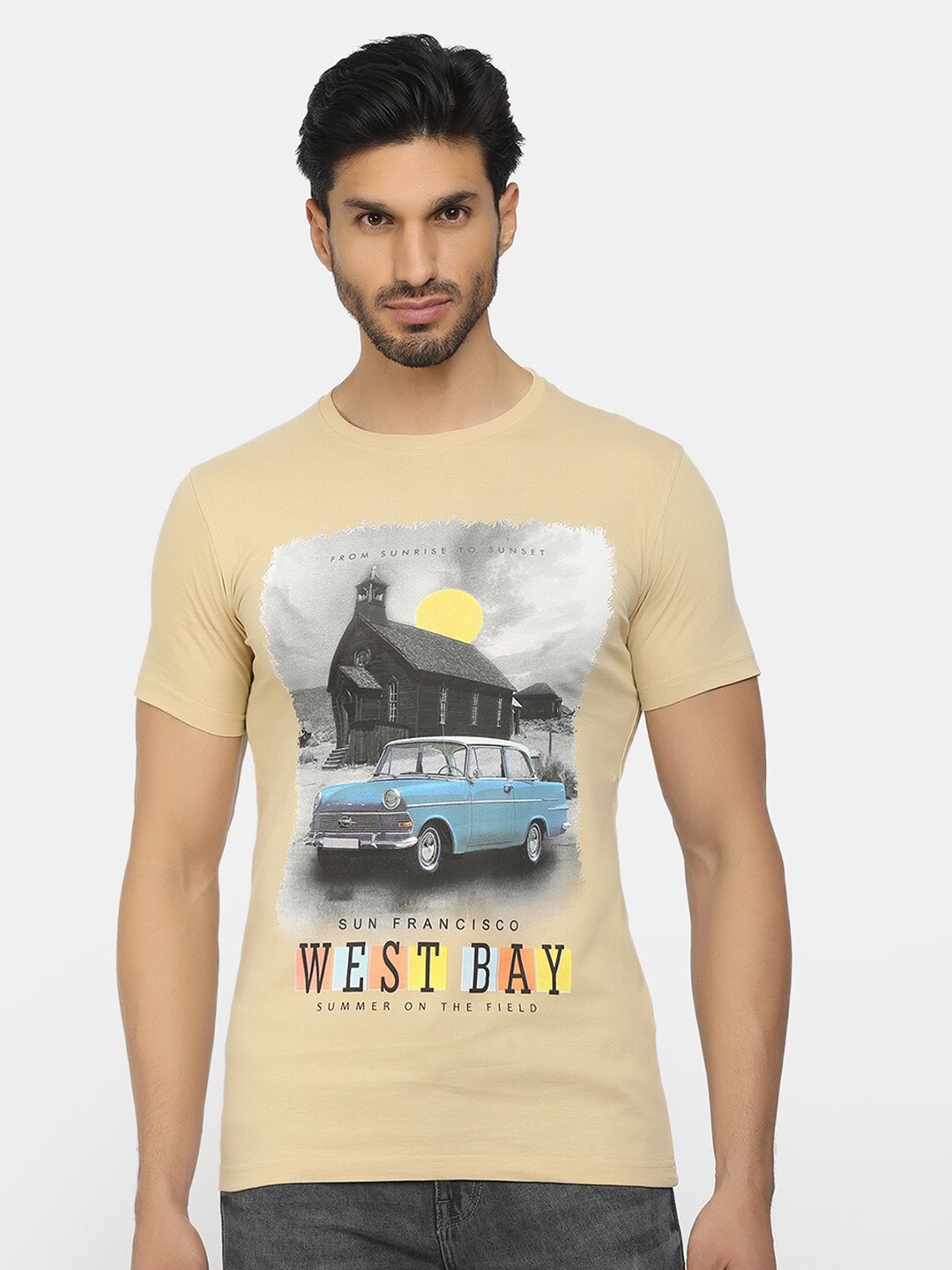

V-Mart Men Brown Printed Slim Fit T-shirt