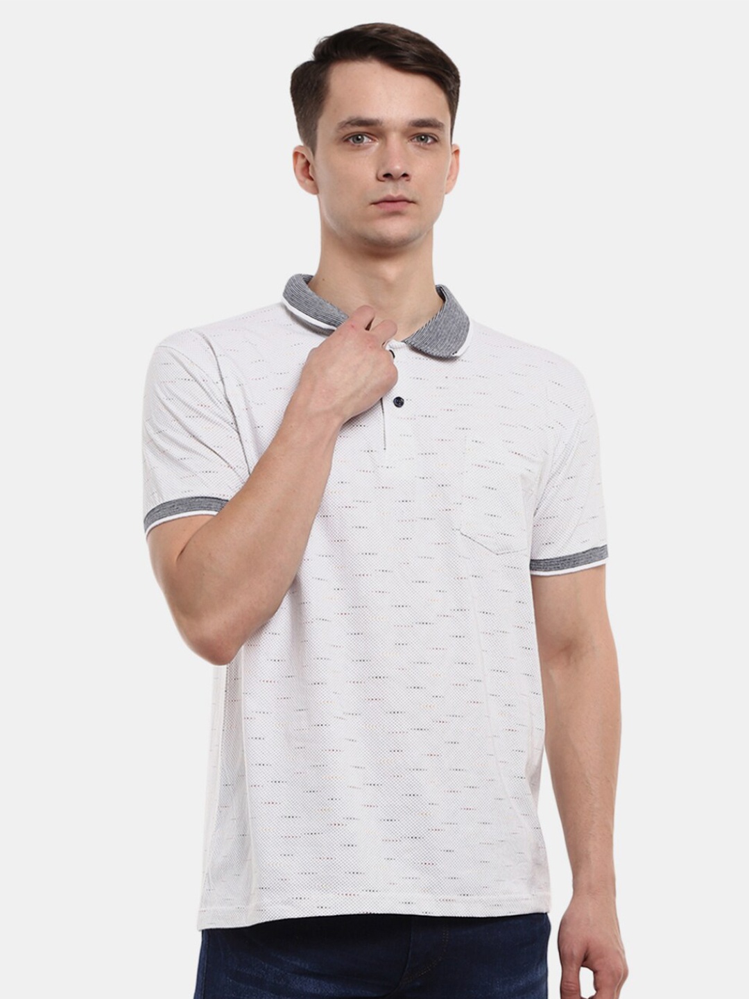 

V-Mart Men Navy Blue Printed Polo Collar T-shirt