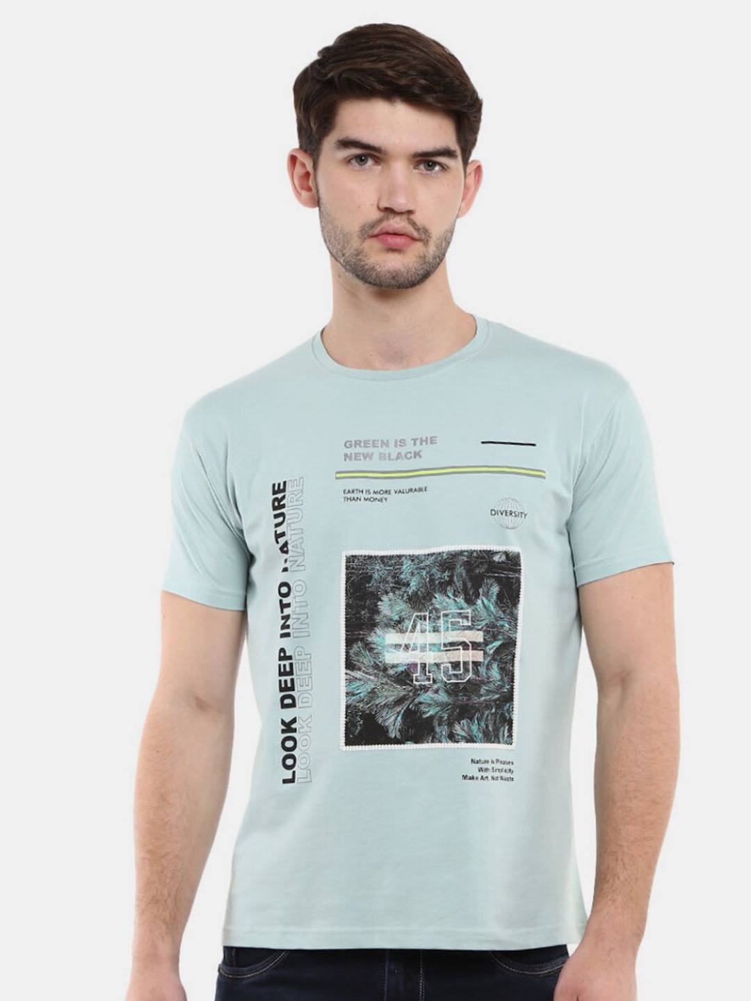 

V-Mart Men Blue Printed T-shirt