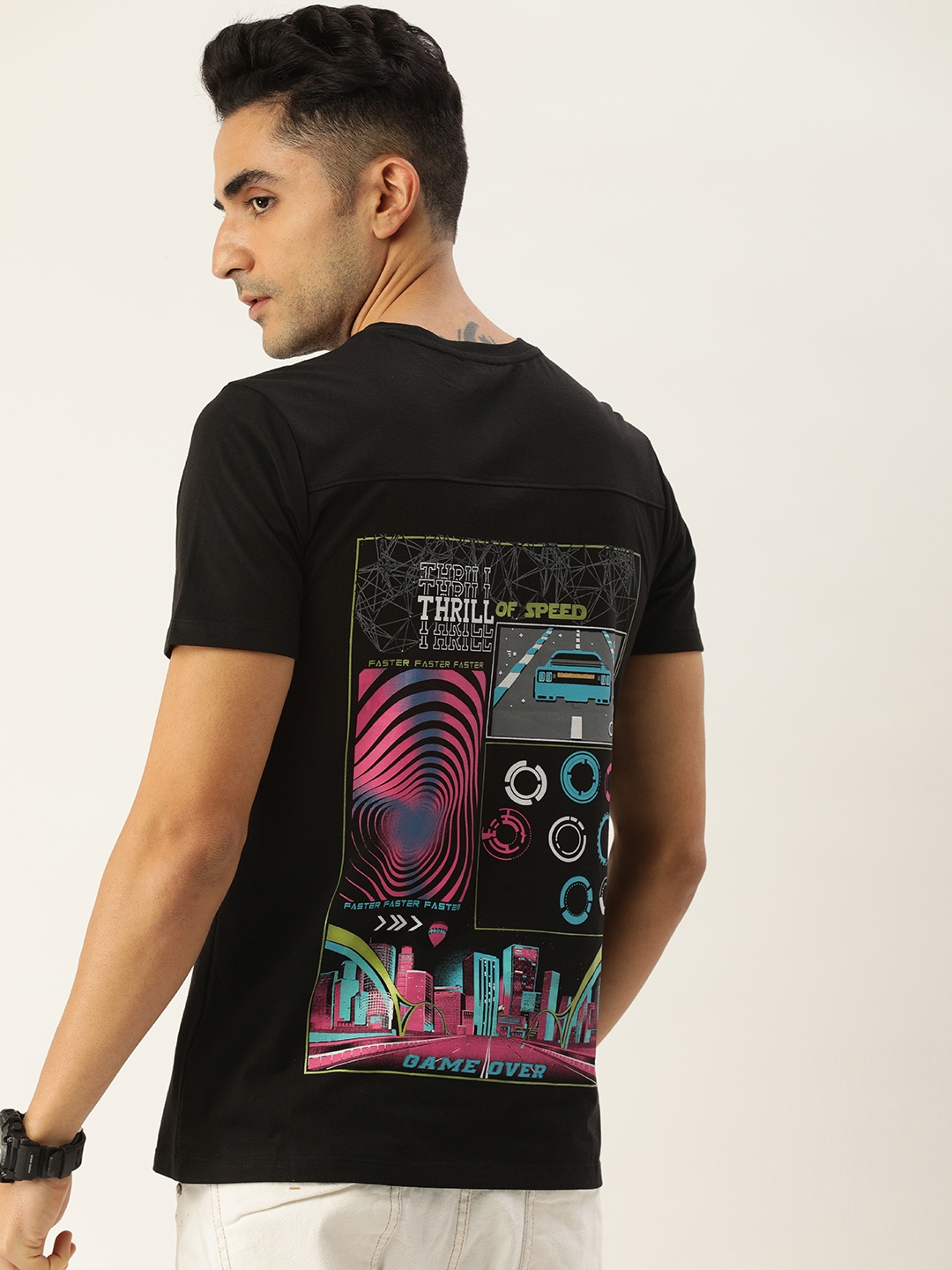 

FOREVER 21 Men Black Graphic Print T-shirt