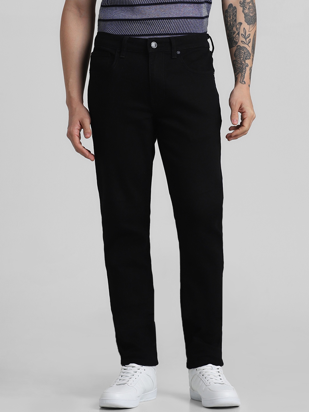 

Jack & Jones Men Black Solid Cotton Low-Rise Jeans