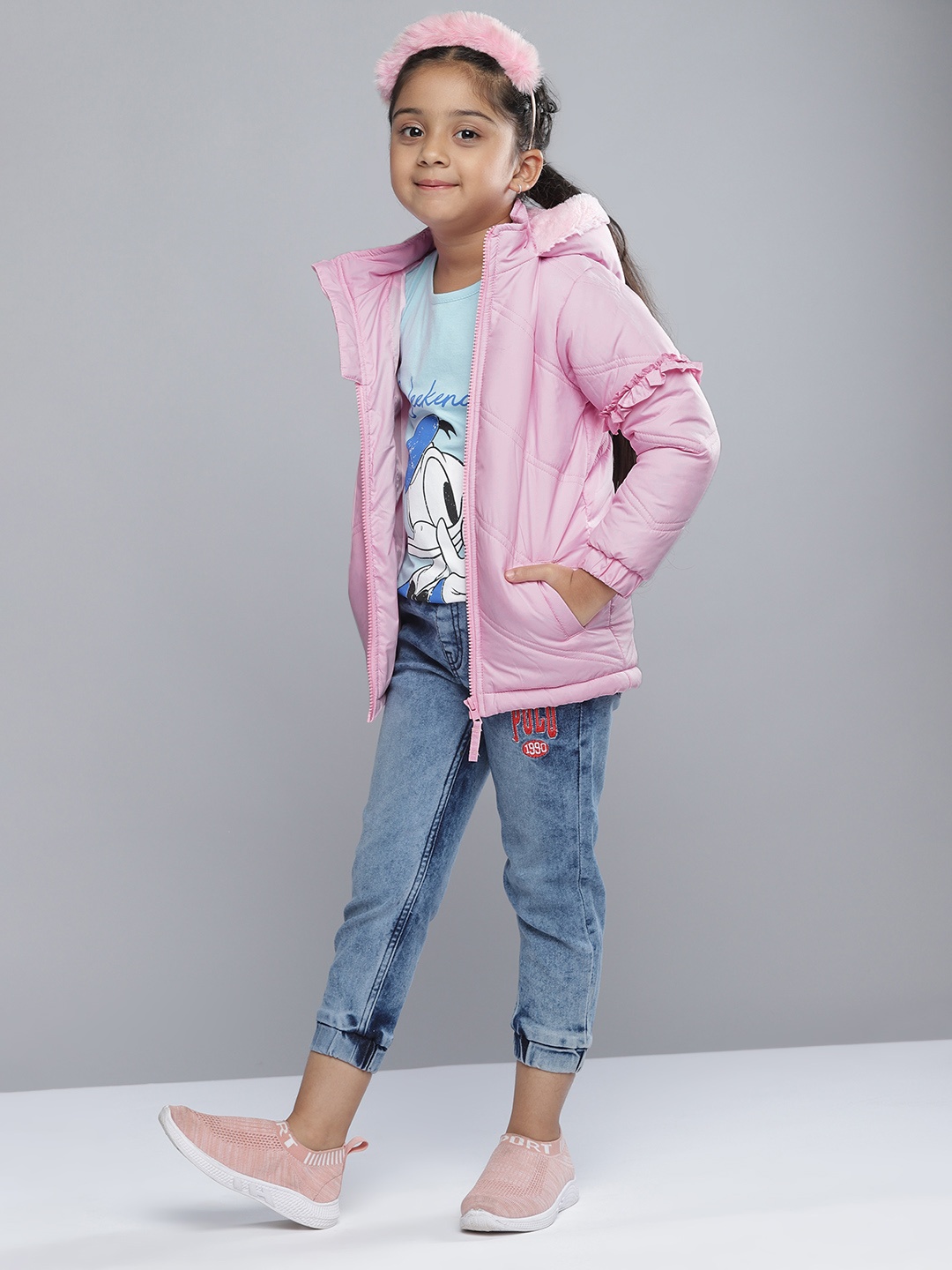 

YK Girls Pink Solid Padded Hooded Jacket