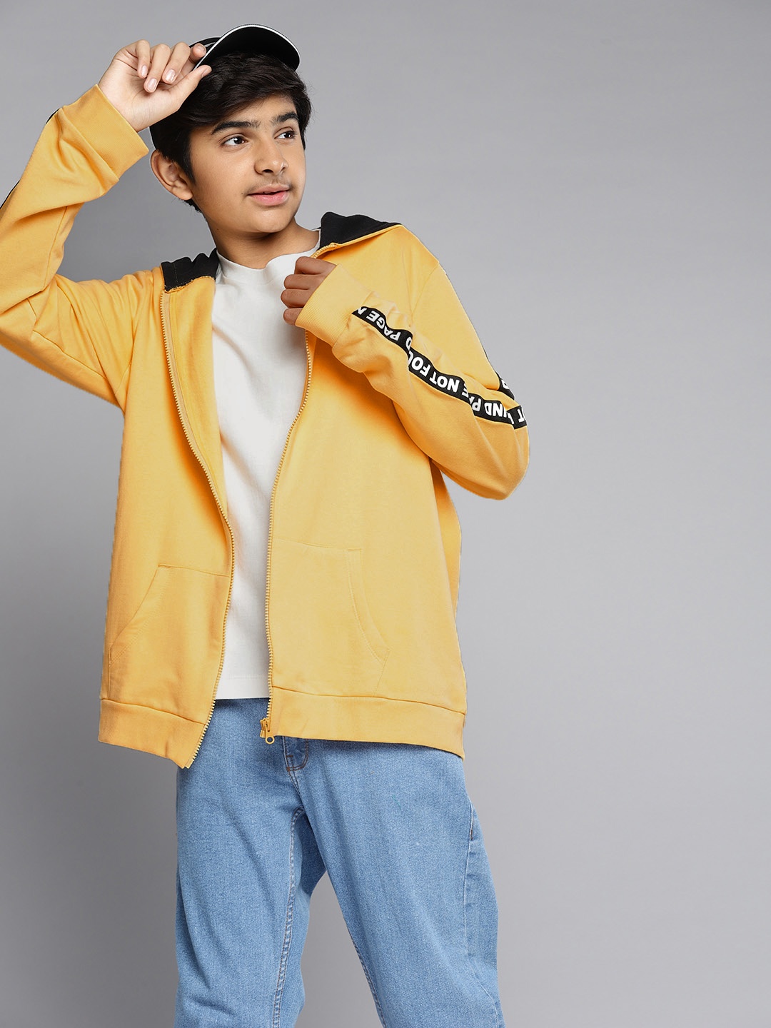

YK Boys Yellow & Black Solid Hooded Sweatshirt with Side Taping