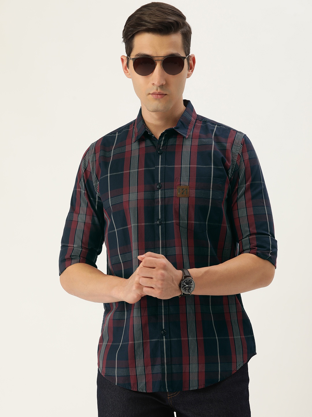 

FOREVER 21 Men Navy Blue And Maroon Tartan Checked Pure Cotton Casual Shirt