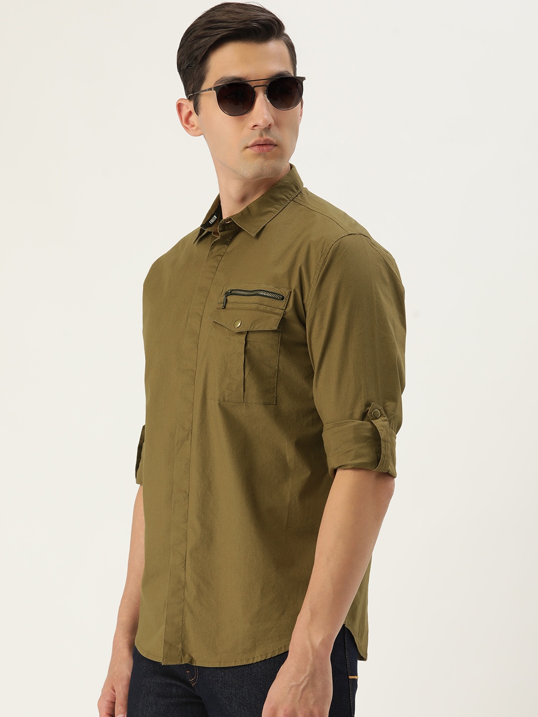 

FOREVER 21 Men Olive Green Solid Regular Fit Casual Shirt