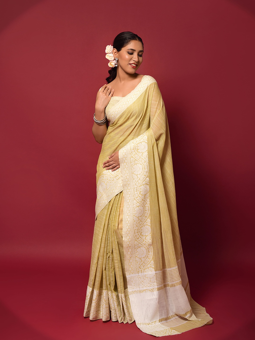 

elora Yellow & White Woven Design Linen Blend Bhagalpuri Saree